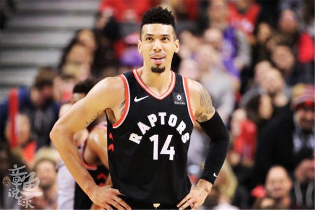 陈盈骏17+10崔永熙17分 广州再胜青岛晋级八强